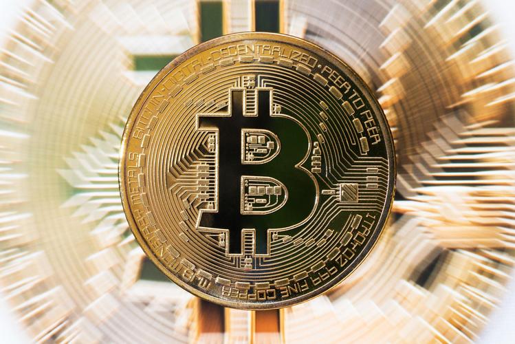 比特币：数字货币的先锋与引领者